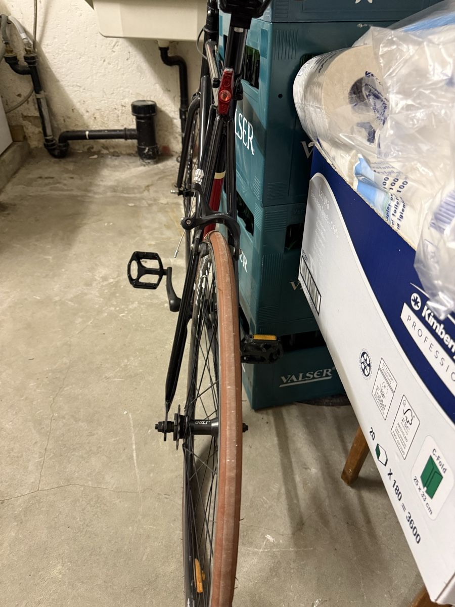Totem Velos: Schwarzes Totem Singlespeed/Fixie Velo – Gebraucht aus Zürich von Steinermax55 2