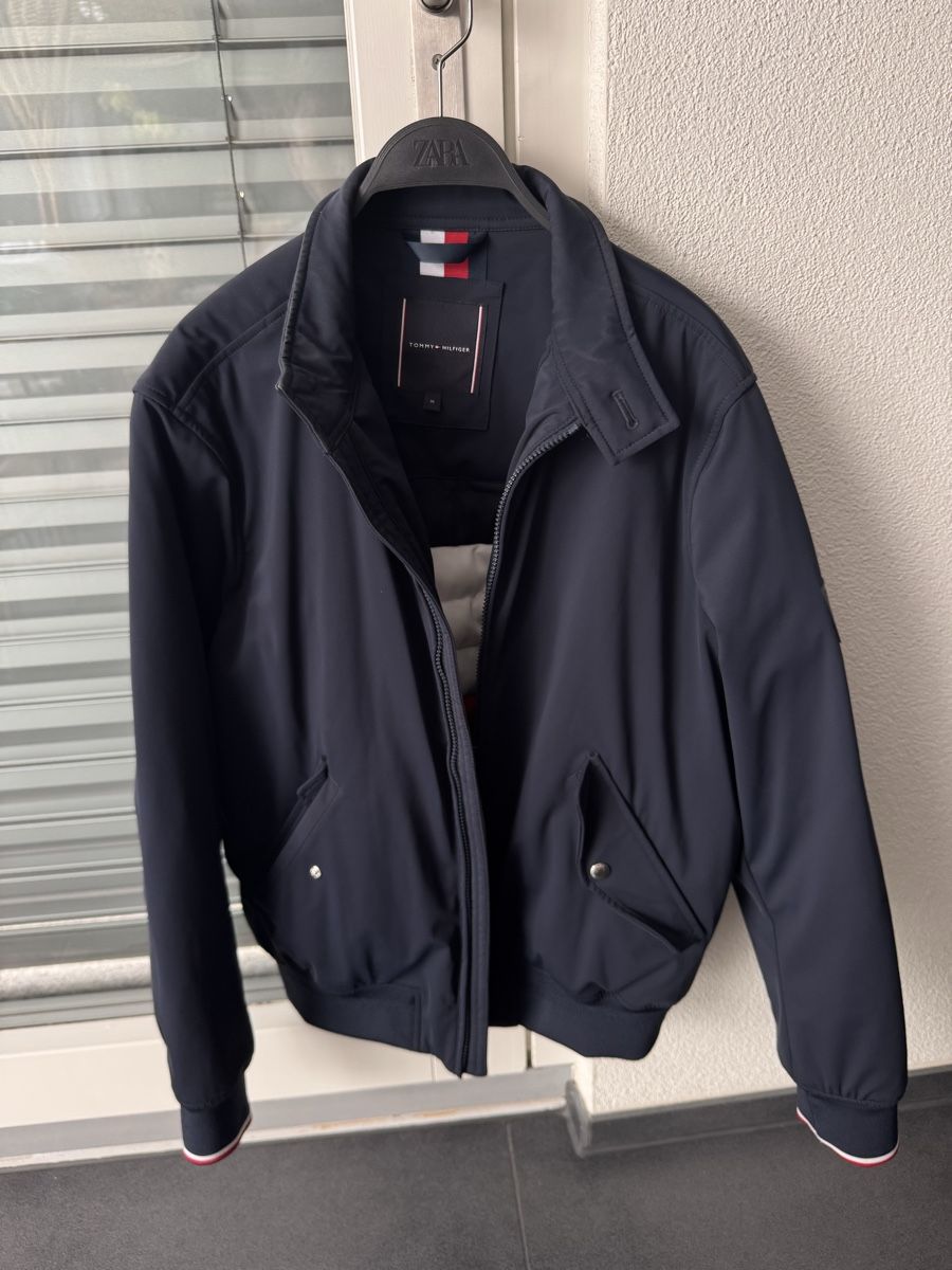 Giacche: Tommy Hilfiger Jacke size M – Usato da Lenzburg venduto da Jet_mir