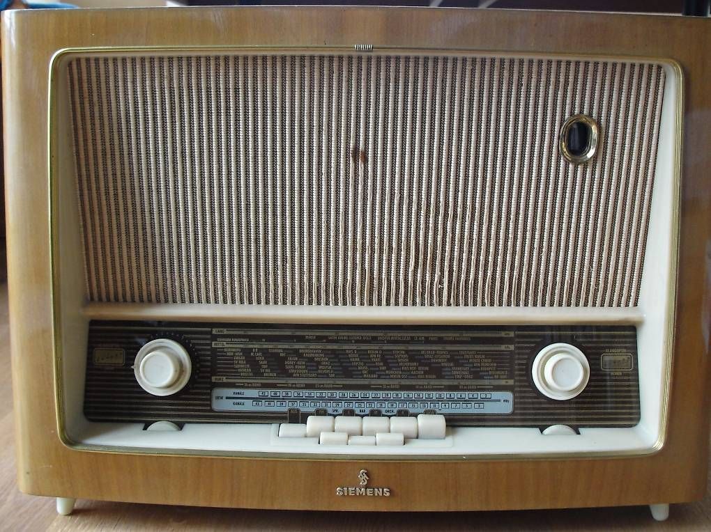 Radios: Für Sammler – Gebraucht aus Oberschrot von Schello