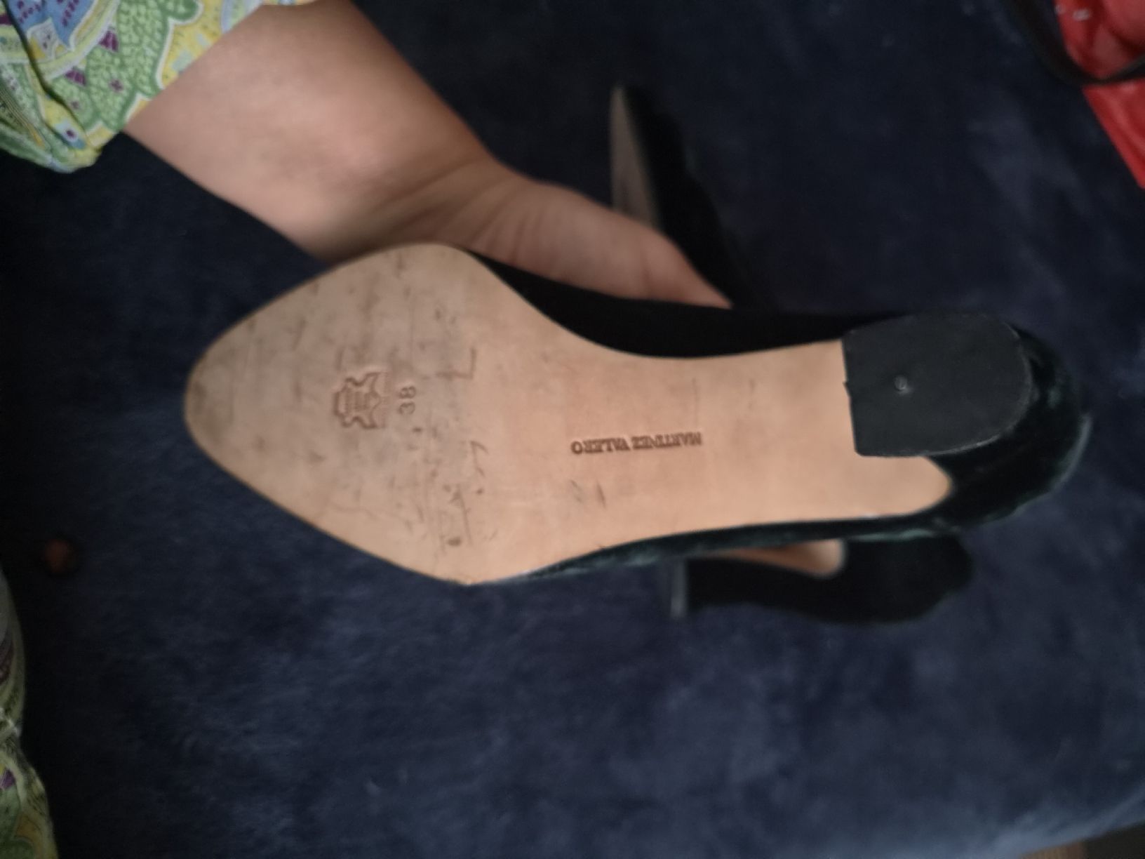 Damenschuhe: Martinez Valero, Samtpumps Gr. 38 – Gebraucht aus Frenkendorf von Moon111 3