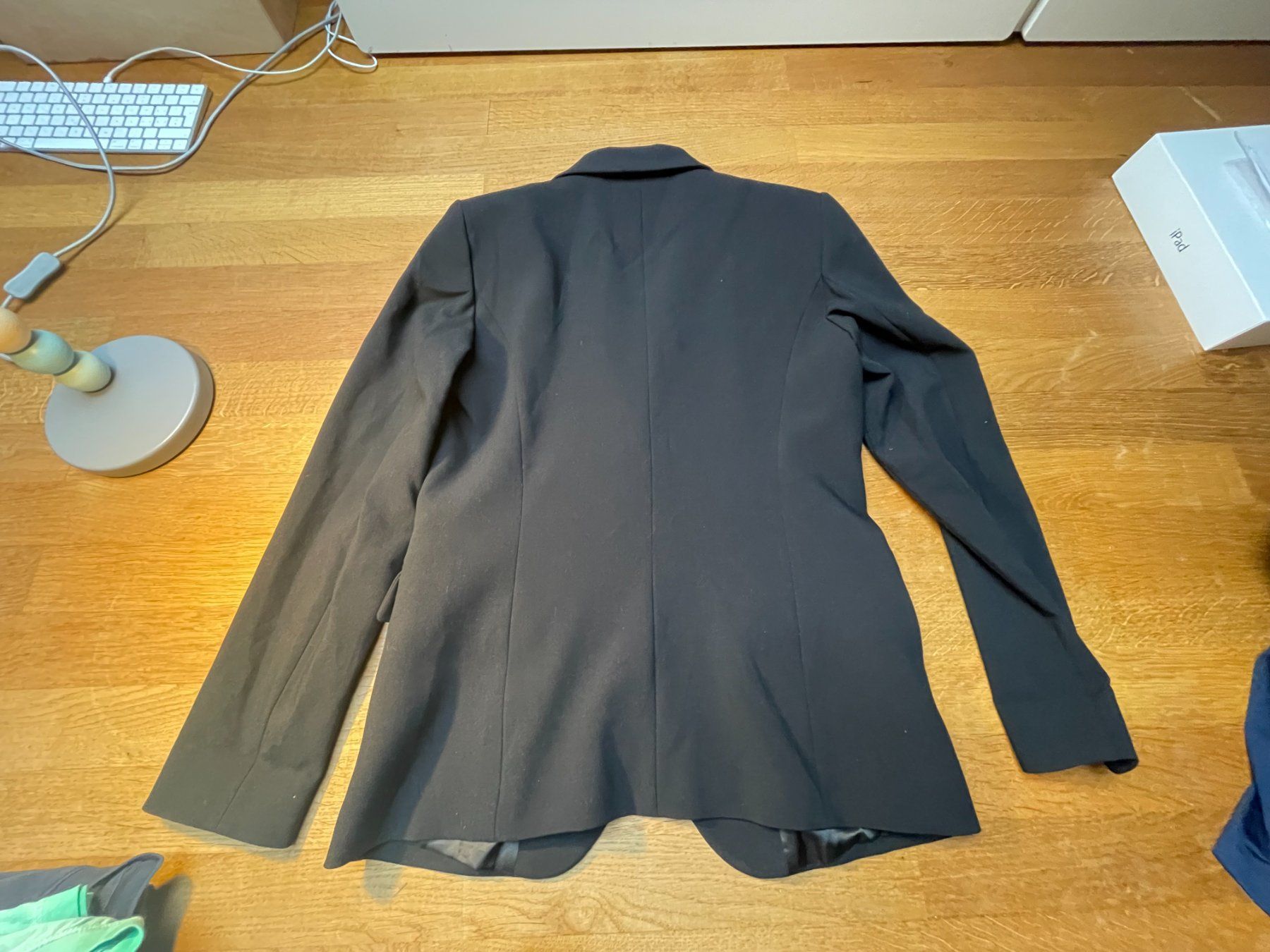 Benetton Giacche: Benetton Blazer schwarz – Usato da Aarau venduto da Chicca2006 2