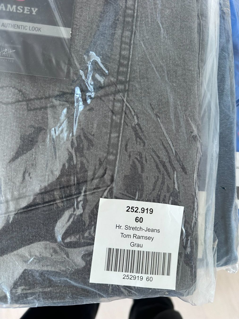 Jeans: Herrenjeans Gr. 60 – Nuovo e nell'imballaggio originale da Balzers venduto da NinaSprenger 3