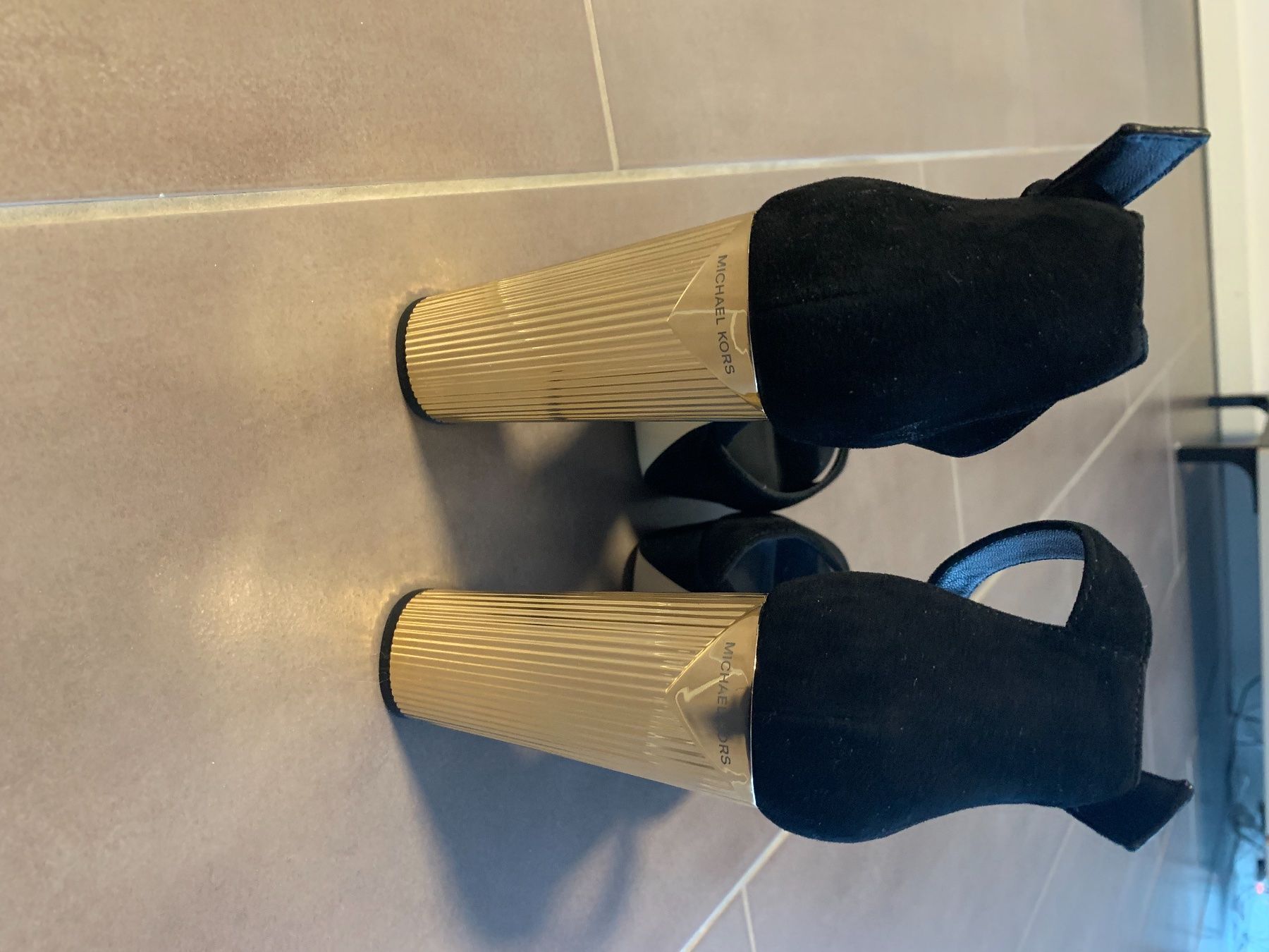 Michael Kors Scarpe da donna: Michael Kors High Heels – Usato da Bubendorf venduto da sve_z9ly 3
