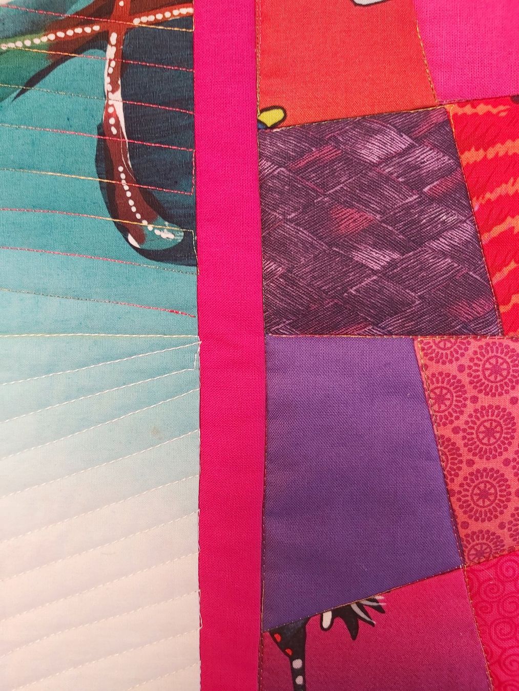 Tutte le decorazioni: Patchwork Quilt "Magenta" Unikat 134 x 65 cm – Nuovo (secondo la descrizione) da Wetzikon ZH venduto da Meltingpot29 1