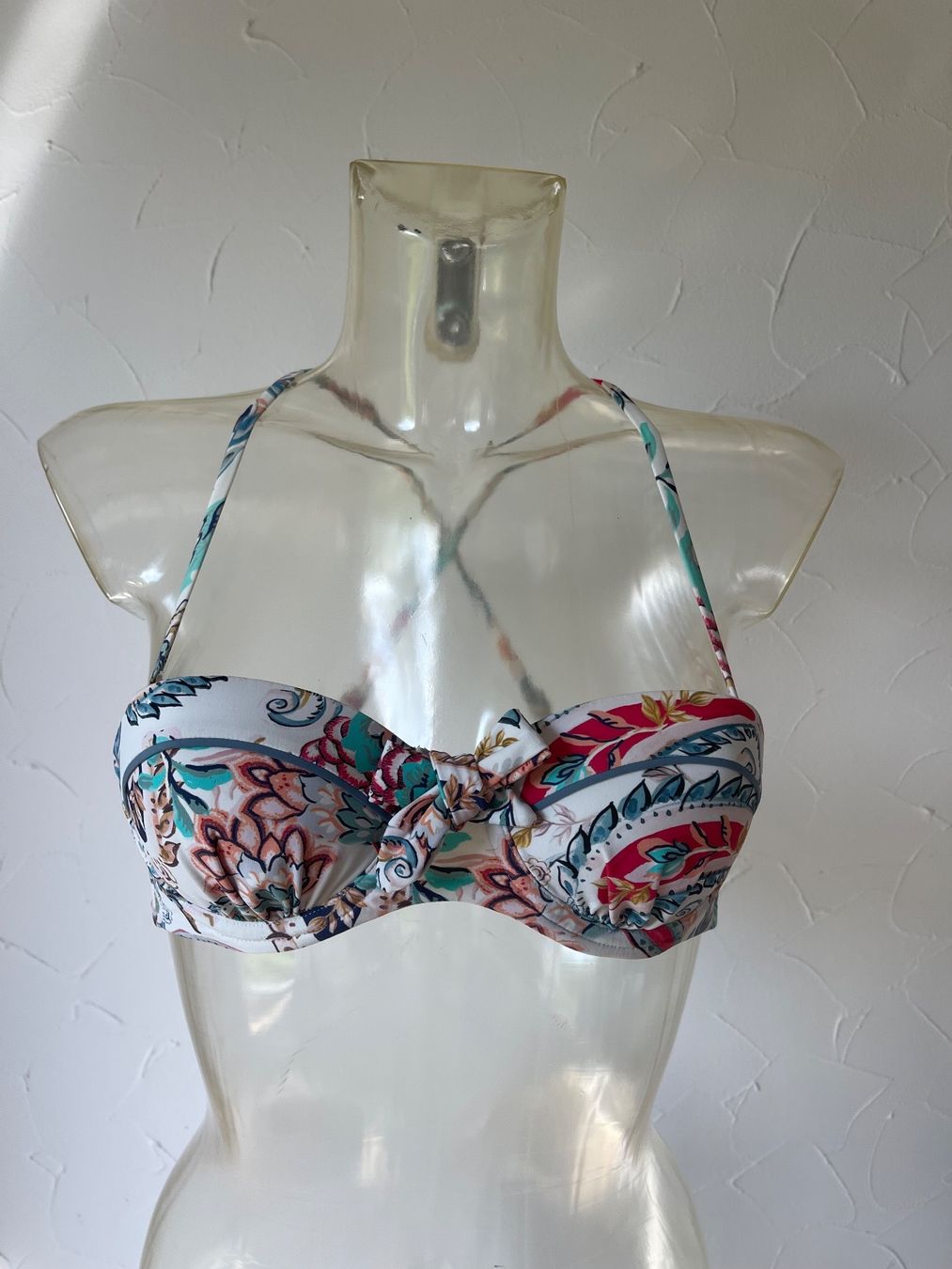 Beldona Costumi da bagno & Bikini: Beldona Bügel-Bikini 36A – Usato da Dietikon venduto da Nissaa