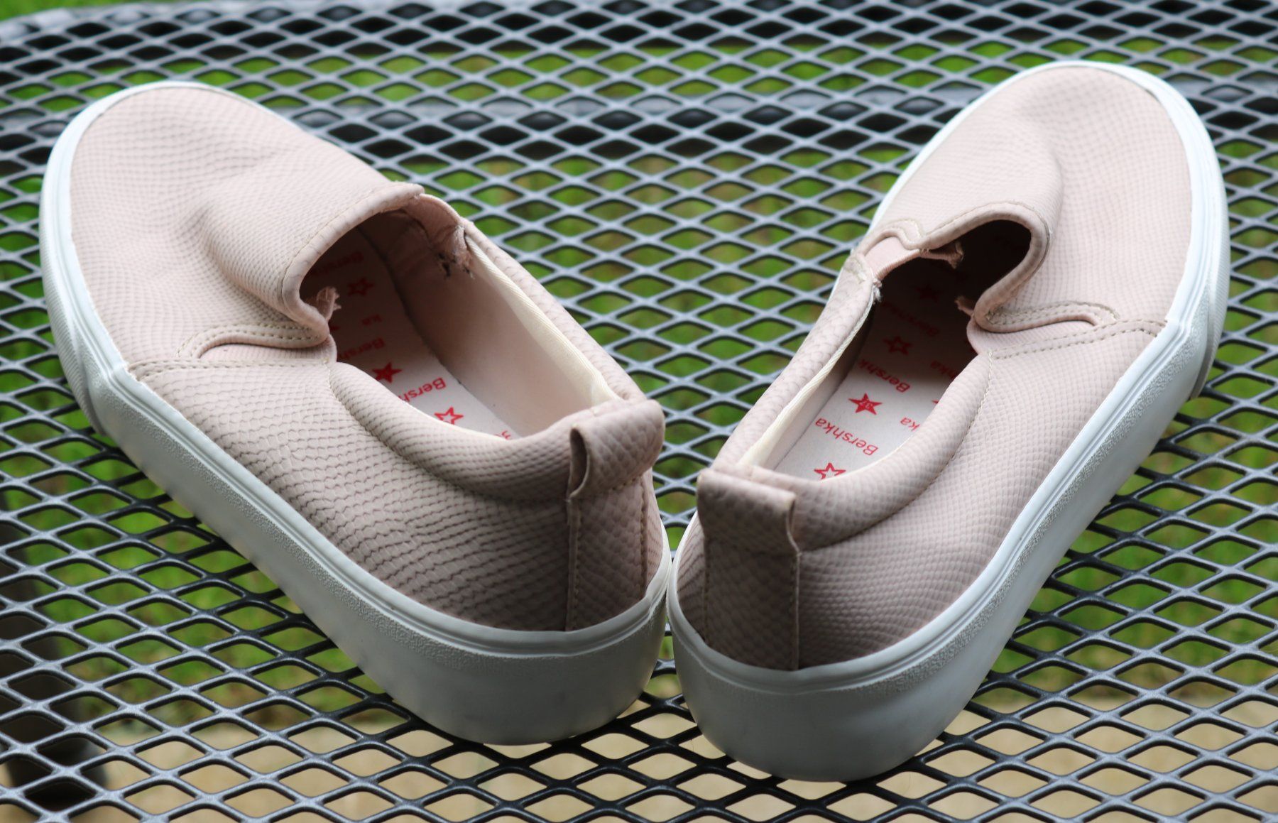 Bershka Scarpe da donna: Sneaker Marke Bershka – Usato da Frick venduto da Beni58 1