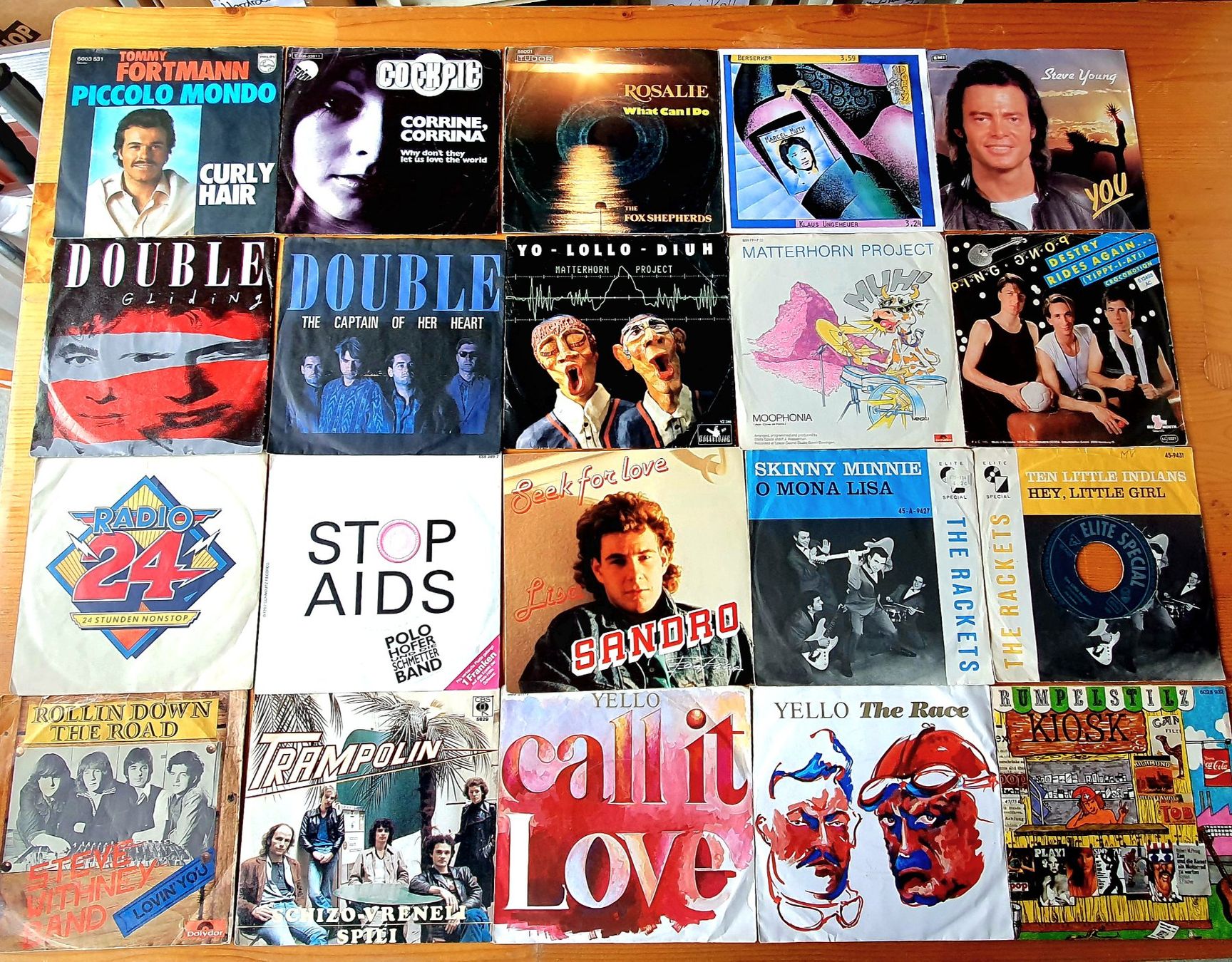 Dischi in vinile: SUPER: 108 x SCHWEIZER HIT SINGLES , tolle Titel dabei! – Usato da Kreuzlingen venduto da Cdschlumpf 2