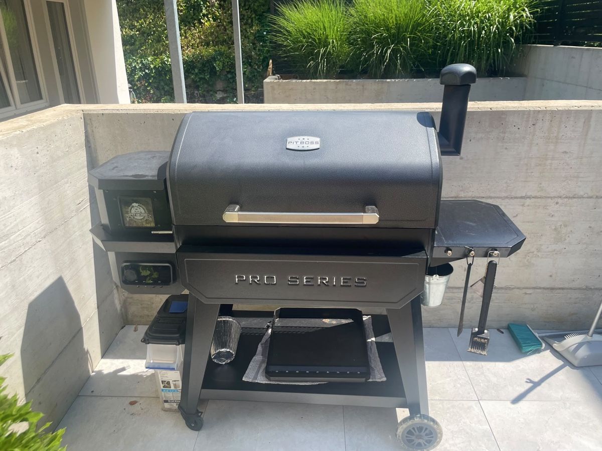Griglie: Pit Boss Pro Series Pellet Grill  – Usato da Buckten venduto da H_wyss1987 6