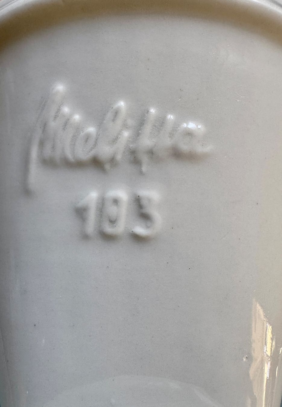 Autres articles pour la maison: Melitta Filter 103 mit 4-Loch – D'occasion à Rothrist par Luckywinner 4