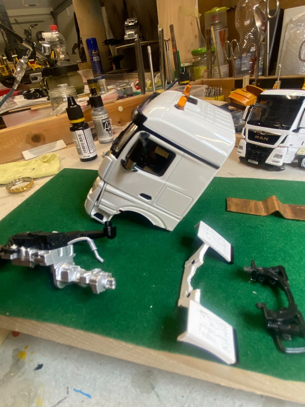 WSI Models Kit di modellismo & Modellini statici: MB Actros Kabine 1/50 WSI – Nuovo (secondo la descrizione) da Baar venduto da TOTO63 2