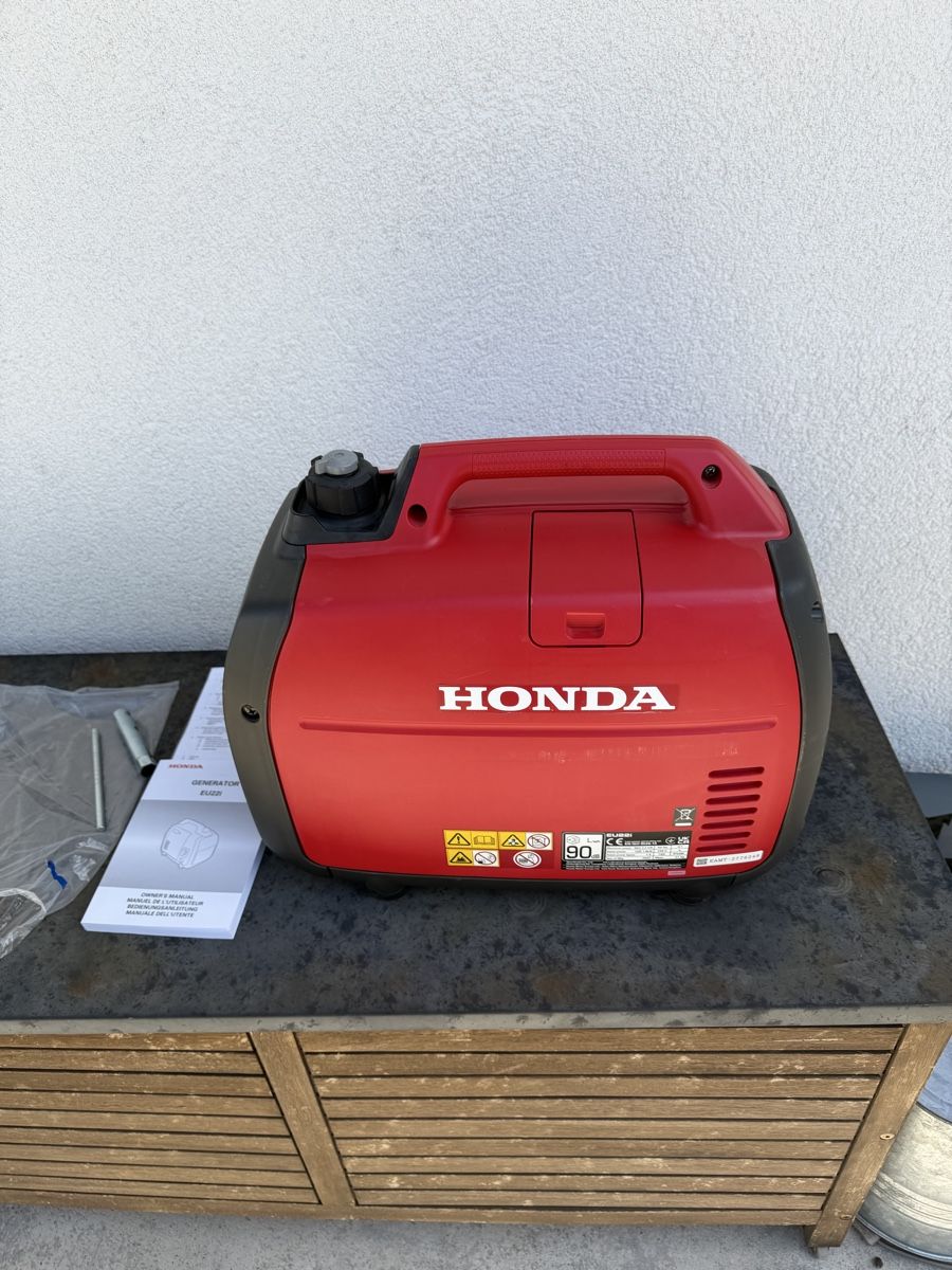 Honda Generatori di corrente: Honda EU22i – Usato da Neuwilen venduto da fal_qy7g 3