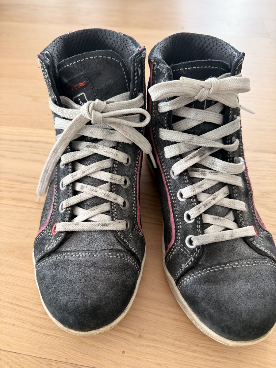 Scarpe da donna: TCX Damen Töffschuhe Gr. 37  Waterproof – Usato da Zürich venduto da alb_7vbv 1