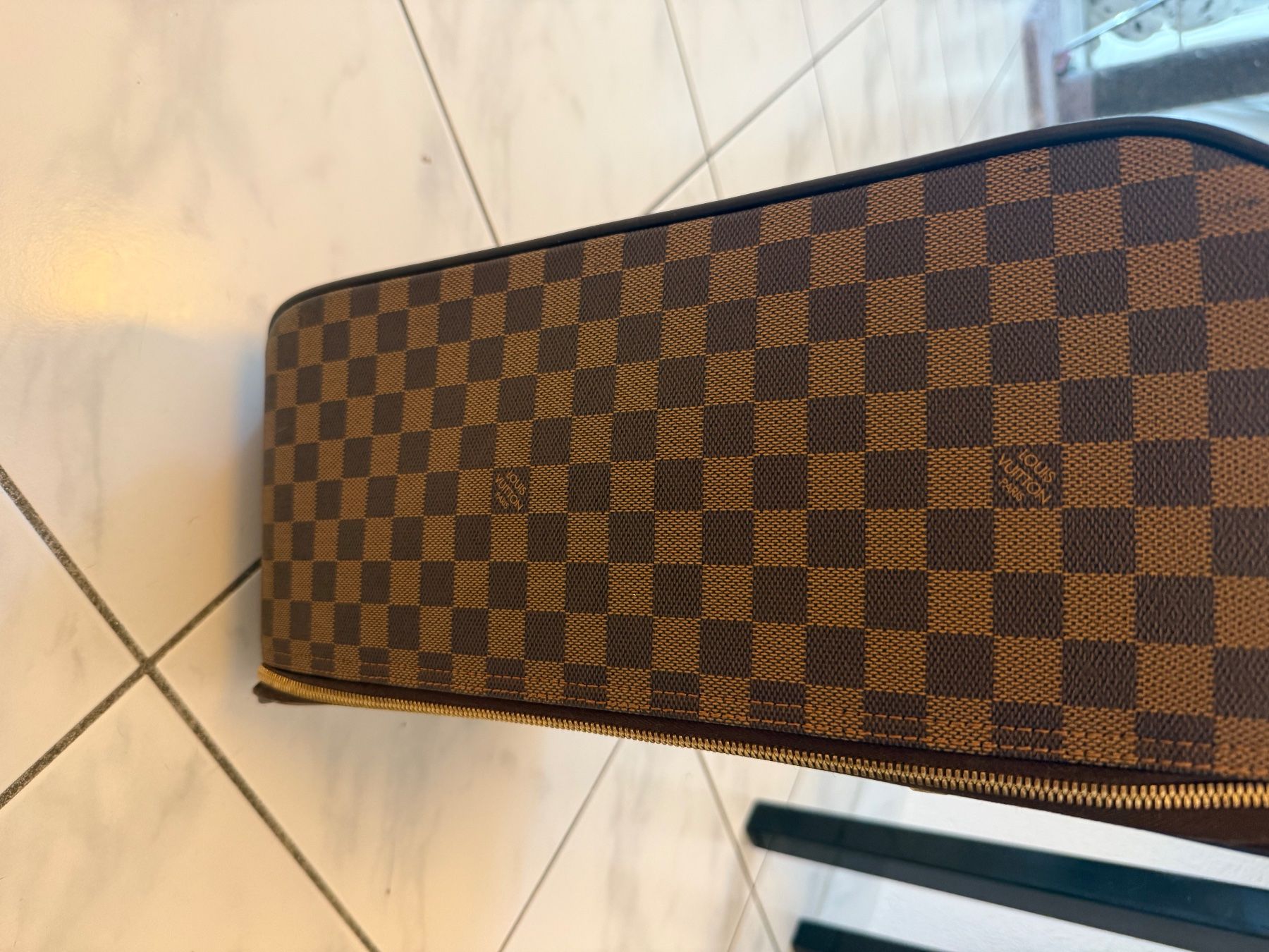 Autres aviation: Louis Vuitton Pegase 45 Damier – D'occasion à Wilen b. Wollerau par Corradino0 1