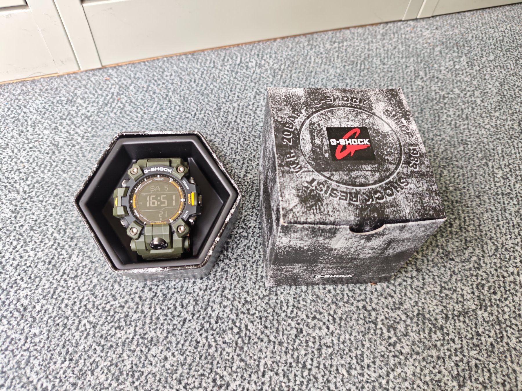 Casio Orologi: Casio Mudman GW-9500 – Nuovo e nell'imballaggio originale da Zürich venduto da runlevel04