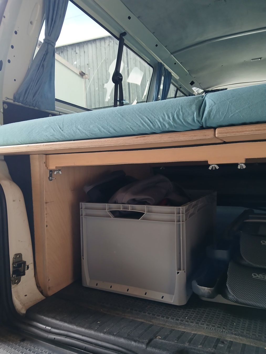 VW Autos: VW Bus T4 Syncro (4×4) langer Radstand! – Gebraucht aus Reichenbach im Kandertal von Soulgate 6