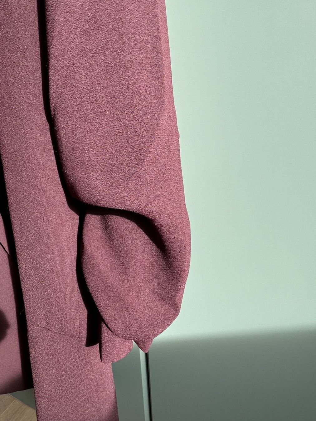 H&M Jacken: Damen Blazer  H&M,  Gr. 34,  weinrot – Gebraucht aus Siebnen von Trans-Am 4