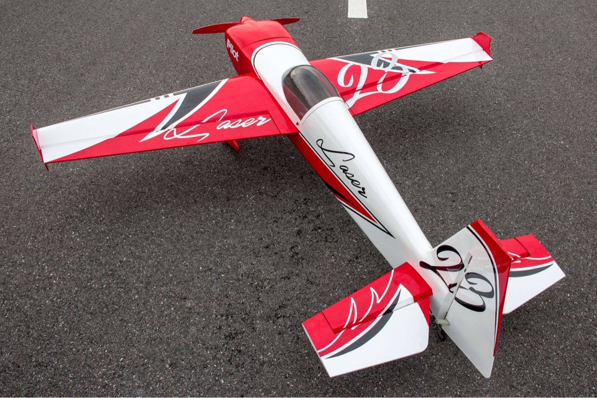 Modellismo RC: PILOT-RC Laser 88, 50-80ccm, Spw 2240mm – Usato da Limpach venduto da Pilatus22 1