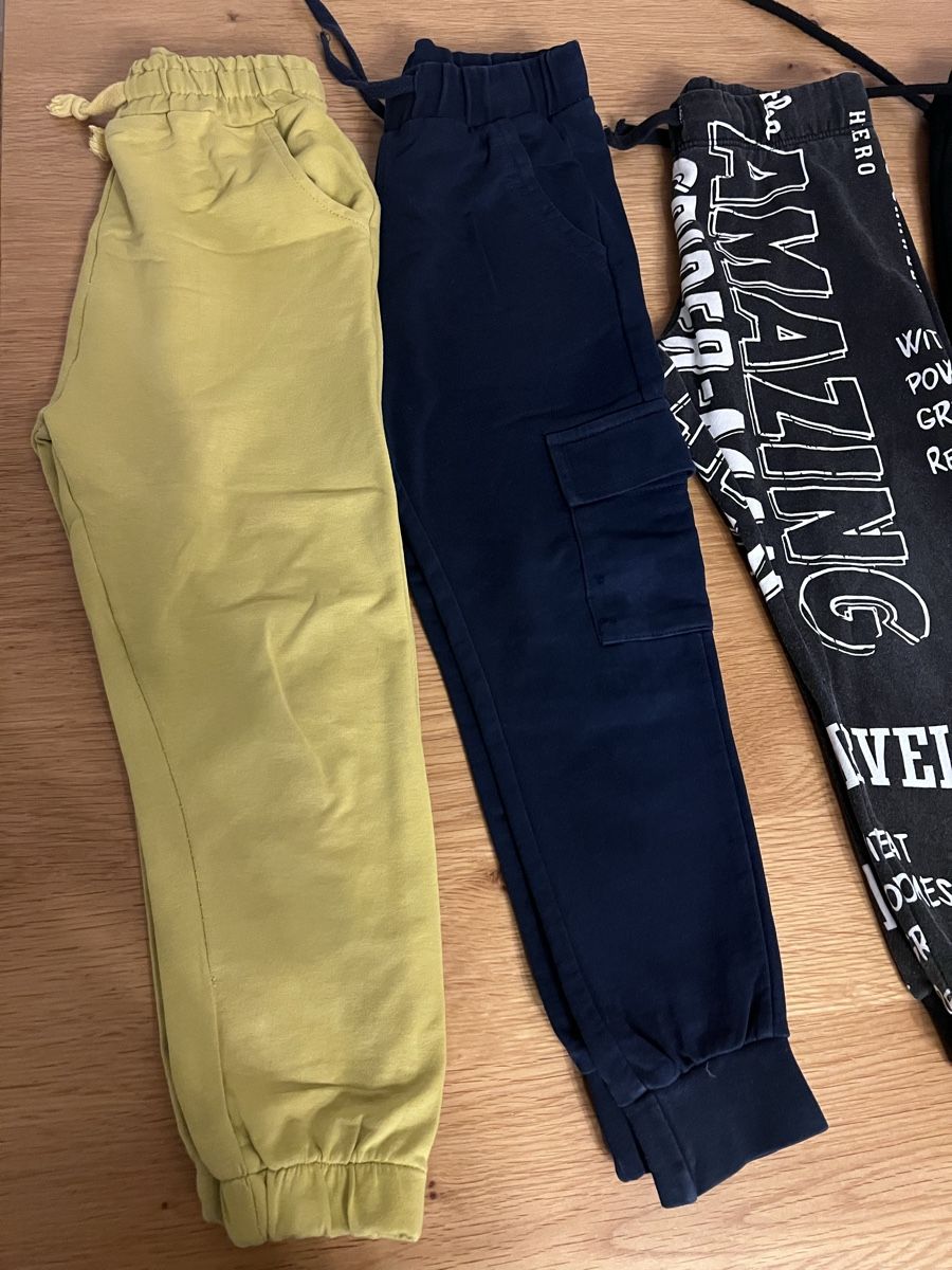 Lotti di vestiti: Hosen – Usato da Langenthal venduto da Nu89 2