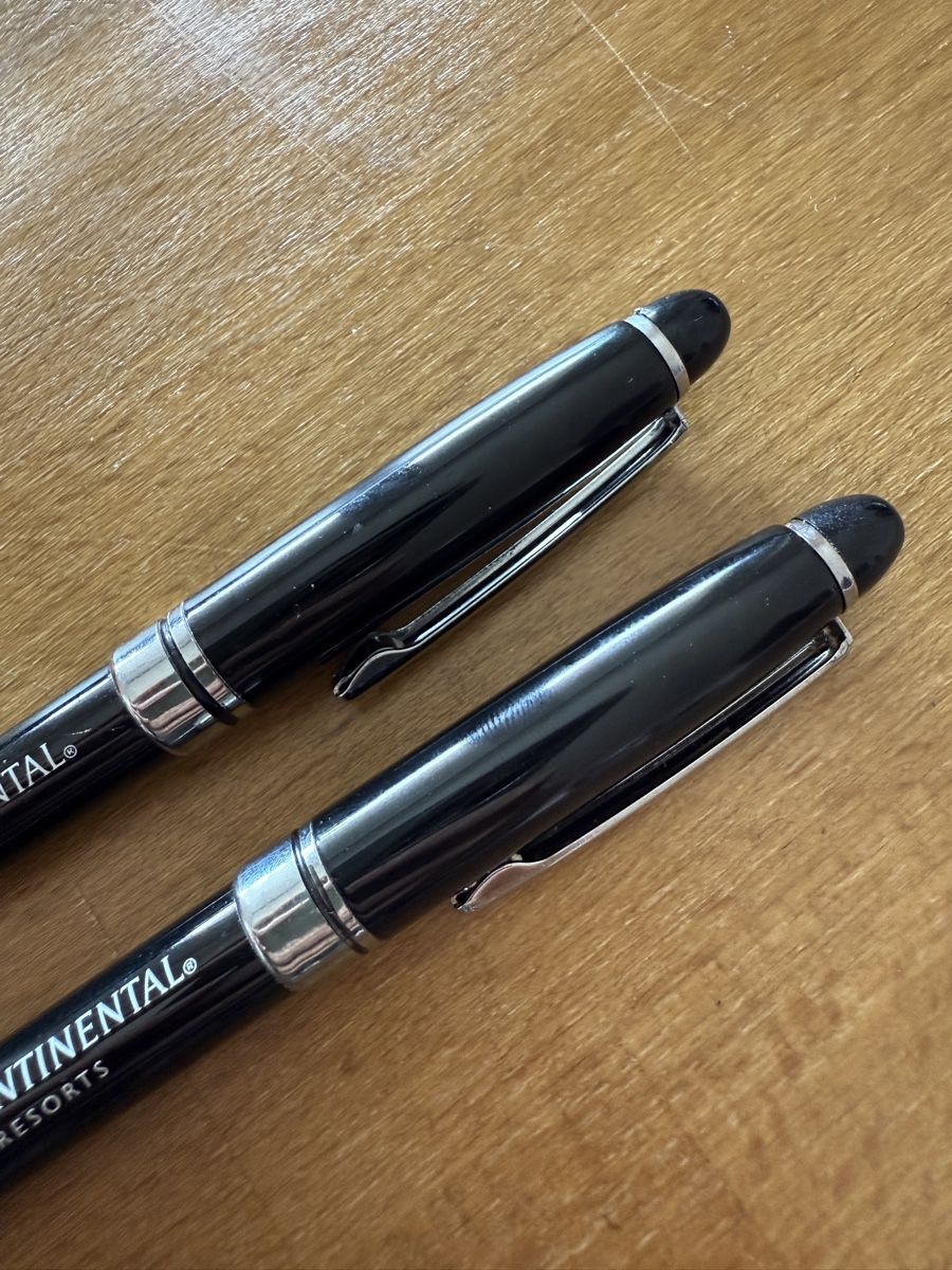 Penna & Evidenziatori: Lot de 2 stylos Hotel Intercontinental noirs – Usato da Lausanne venduto da Stephaniesdressing 2