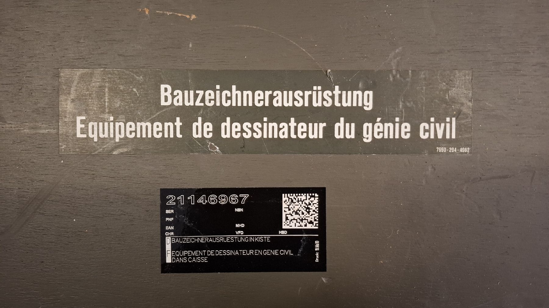 Schweizer Armee Stichwaffen: Schweizer Armee Bauzeichnerausrüstung – Gebraucht aus Rümikon AG von Weisel86