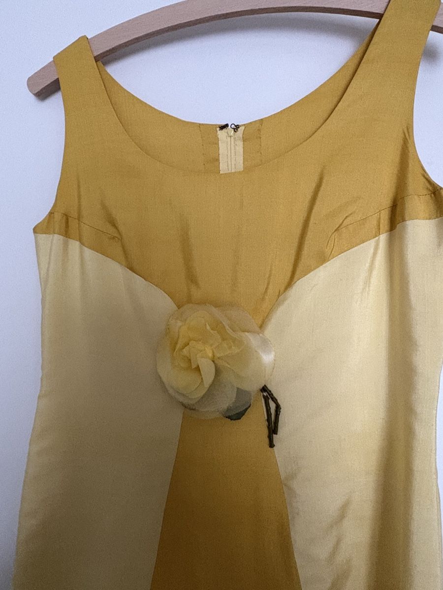 Vestiti: Party Kleid reine Seide – Usato da winterthur venduto da Ulla2 1
