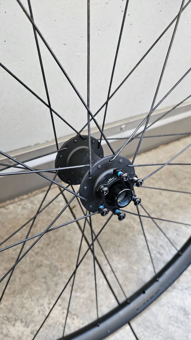 Ersatzteile: Bontrager Line Comp 30 TLR MTB Laufräder – Gebraucht aus Brunnen von chief97 7