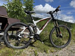 Scott Genius Fully Mountainbike Trailbike Enduro
