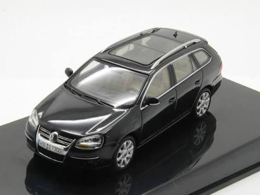 Volkswagen Modellini d'auto: VW GOLF V VARIANT MET.SCHWARZ 143 AUTOART – Nuovo e nell'imballaggio originale da Suhr venduto da Moebelsiralfred 2