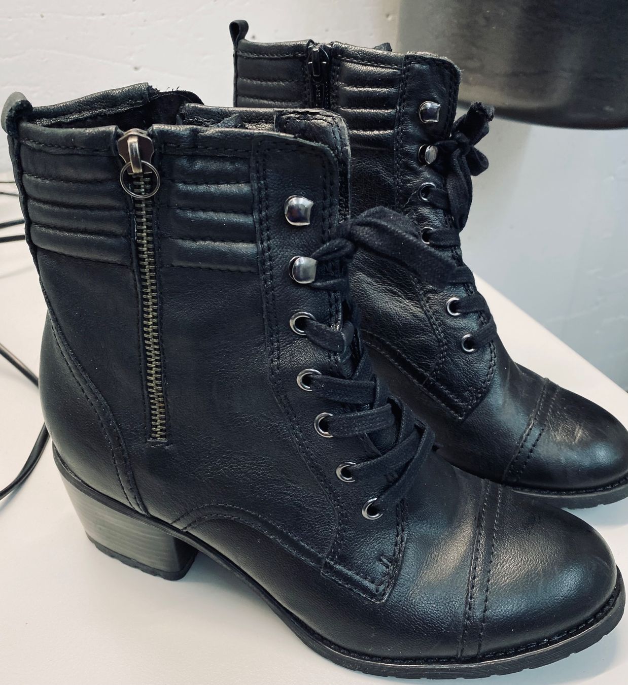 Scarpe da donna: Stiefeletten, schwarz, Gr. 38, neu – Nuovo (secondo la descrizione) da Bözberg venduto da RosmarieOb 1