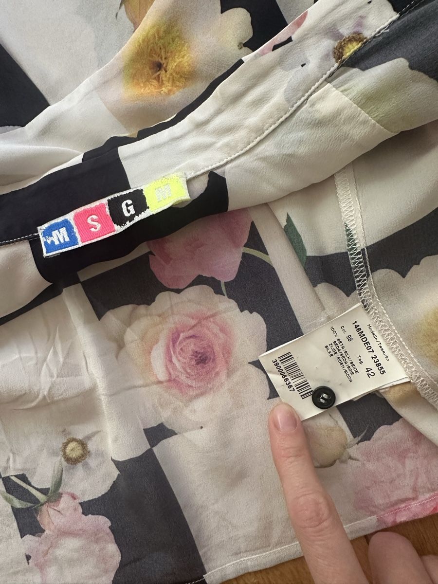 MSGM Blusen: MSGM Silk blouse IT42 size – Gebraucht aus Geneve von iri_dr5s 4