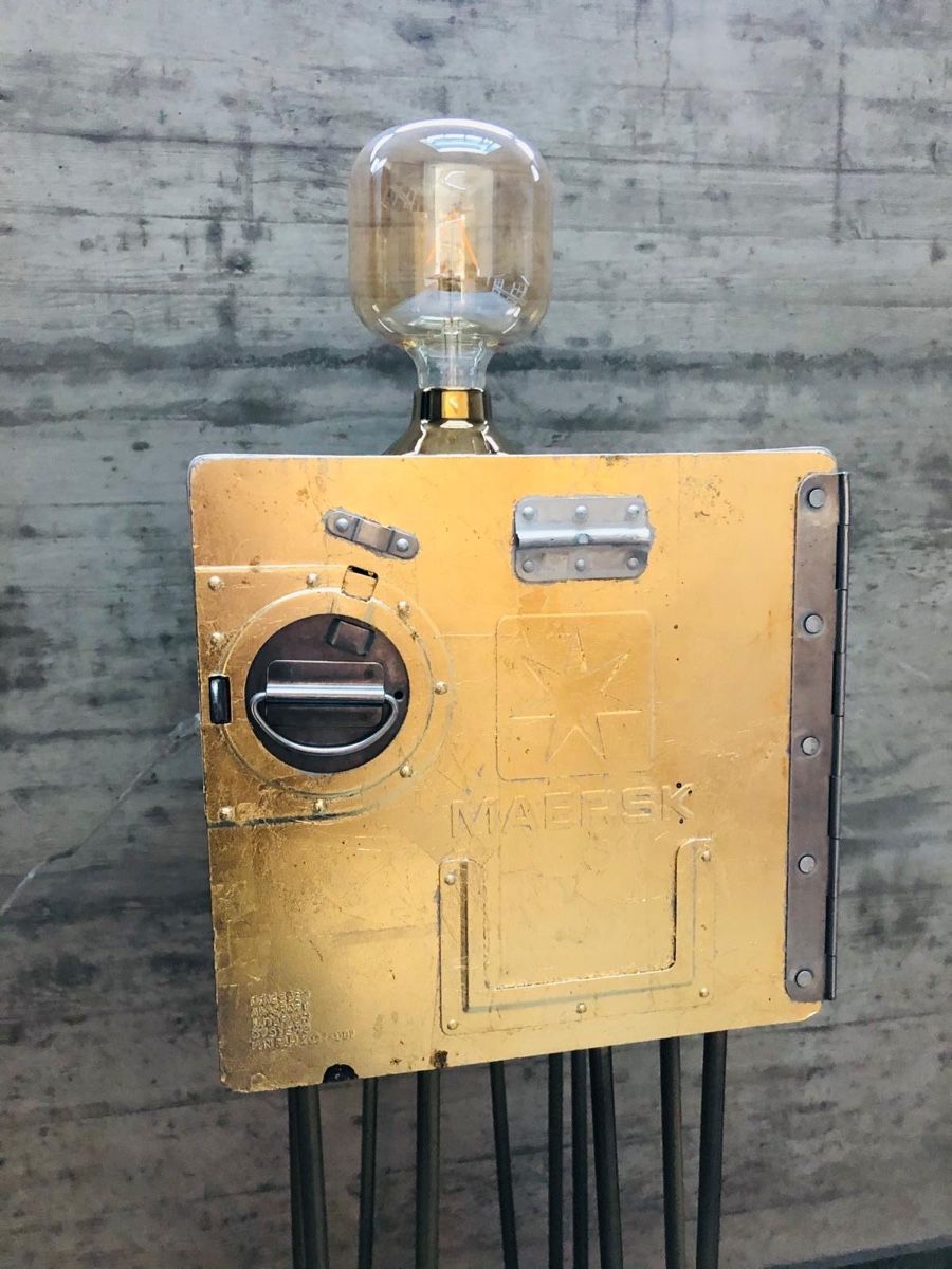 Lampade: Flugzeugtrolley Leuchte Lampe Beistelltisch – Usato da Fruthwilen venduto da car_5q9w 2