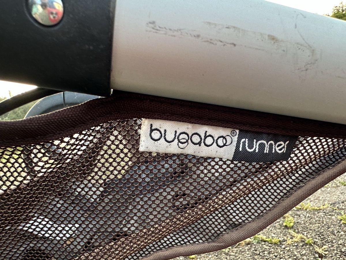 Bugaboo Carrozzine: Bugaboo Runner Kinderwagen im guten Zustand – Usato da Liestal venduto da sil_xb6y 1