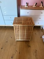 Wäschekorb aus Holz mit Deckel, guter Zustand, stabil