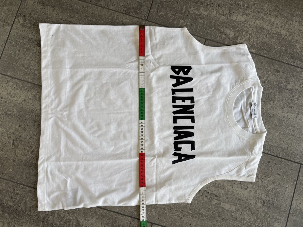 T-Shirts: Balenciaga Tank Top – Neu (gemäss Beschreibung) aus Allschwil von lor_6cgq 3