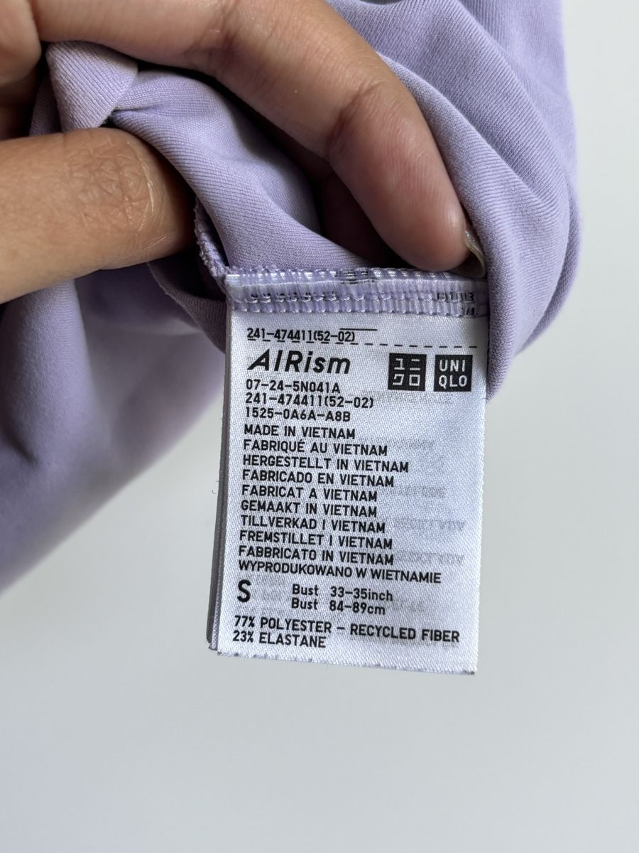 Uniqlo T-shirt: Uniqlo Airism Tshirt S – Usato da Zürich venduto da lydia_l 3