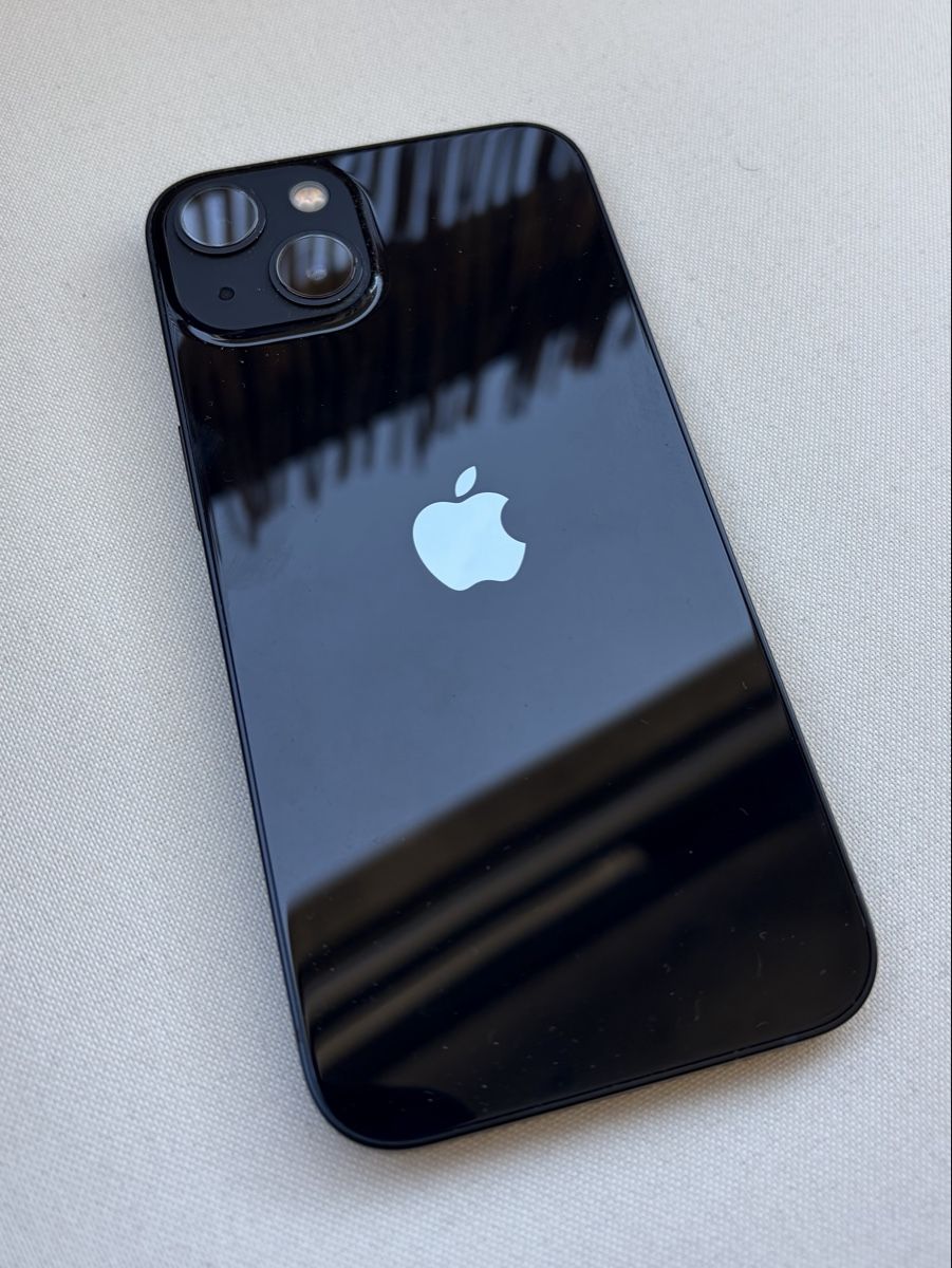 Apple Handys / Smartphones: iPhone 13 (128GB, midnight) – Gebraucht aus Baden von mad_s5py 1