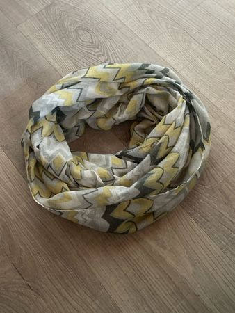 Rundhals Tuch / Foulard von Multiblu 