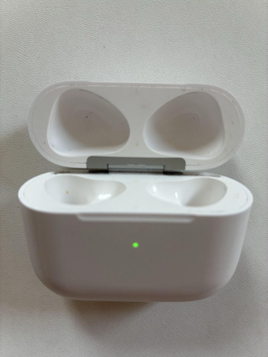 Apple Kopfhörer: AirPods (3ème génération) – Defekt aus Renens VD von Rider.27 1
