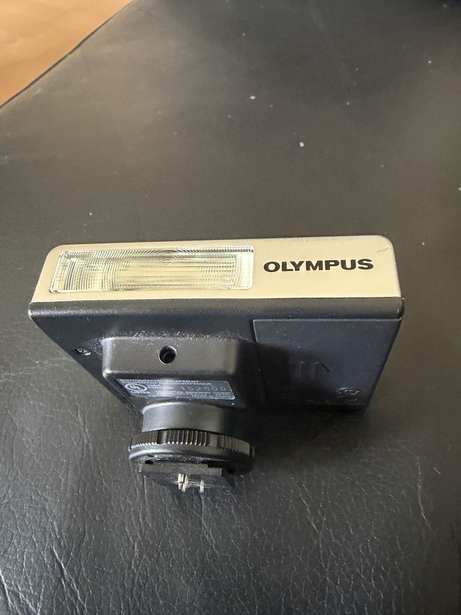 Olympus Flash: Olympus Blitz FL-14  – Usato da Baden venduto da noli.r
