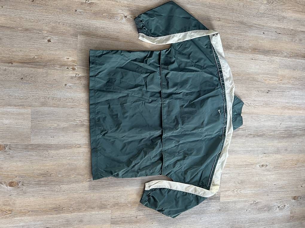 Giacche: Nike Windbreaker XL – Usato da Zürich venduto da tim-zh 4