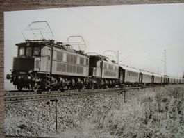 DB Doppeltraktion mit BB 117 am 11.07.1974 vor N 4064 bei Ku