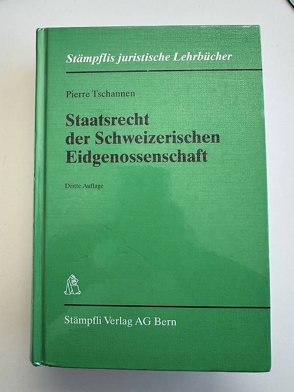 Libri: Staatsrecht der Schweizerischen Eidgenossenschaft, Tschannen – Usato da Sörenberg venduto da An_bl