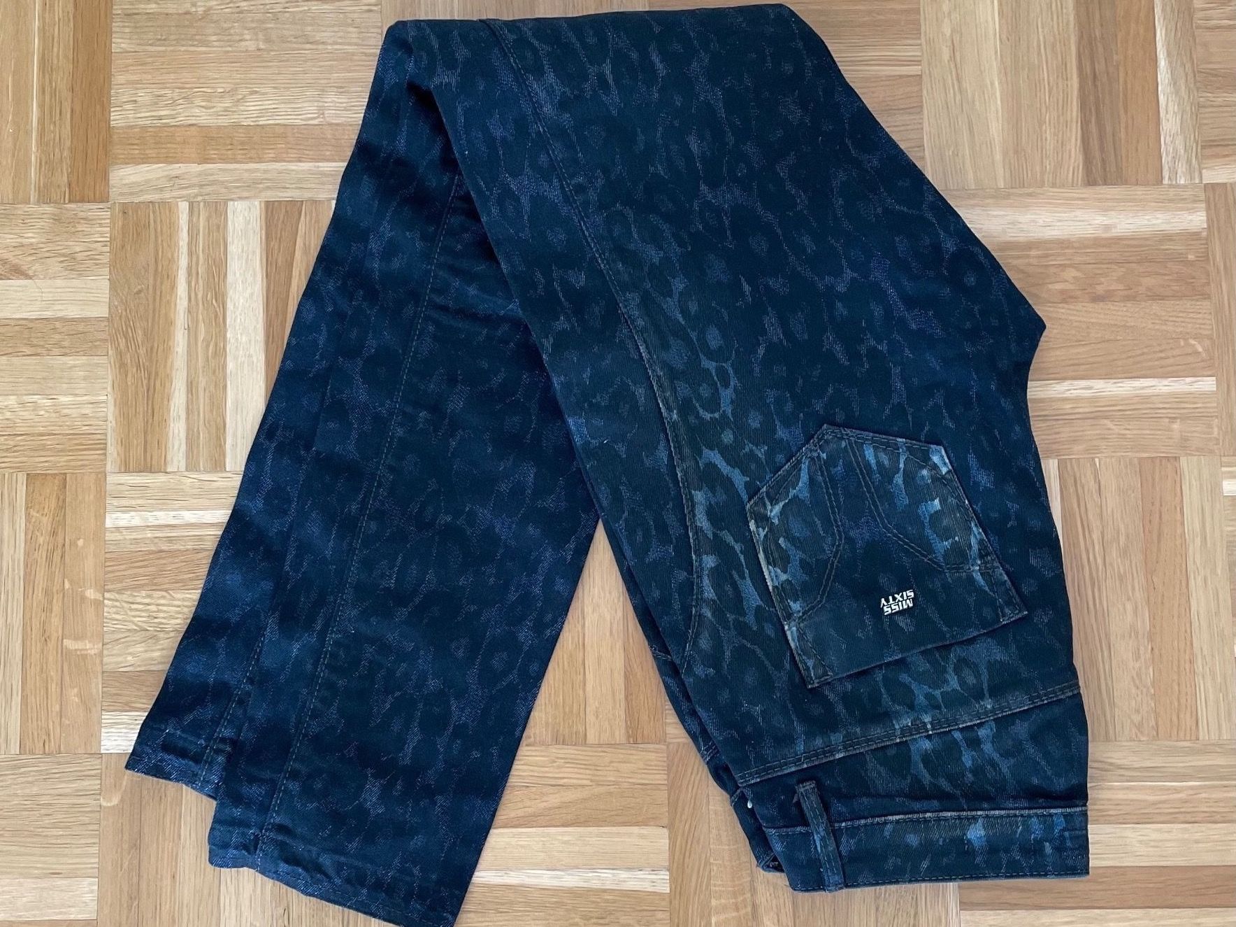 Miss Sixty Jeans: MISS SIXTY Jeans Hose Gr. S – Nuovo (secondo la descrizione) da Rüfenacht BE venduto da Anele_13