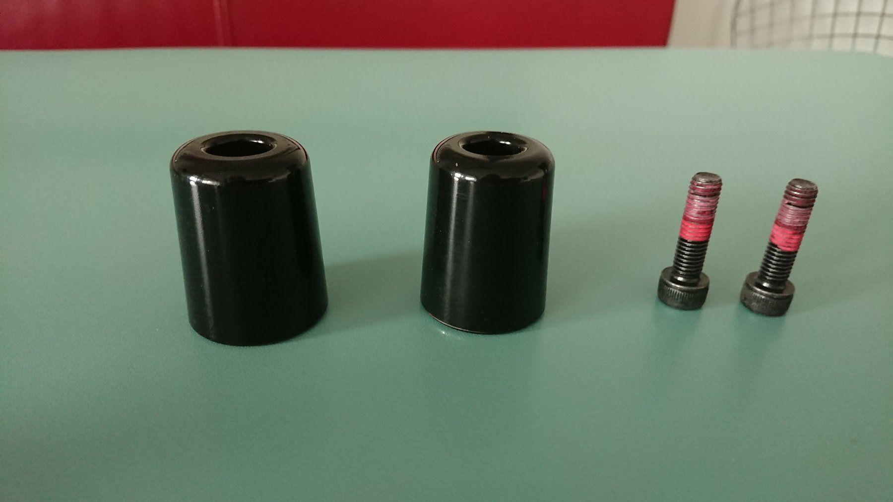 Parti ricambio per ciclomotori: Motorrad-Lenkerendgewichte – Nuovo (secondo la descrizione) da Lichtensteig venduto da Hai36ch