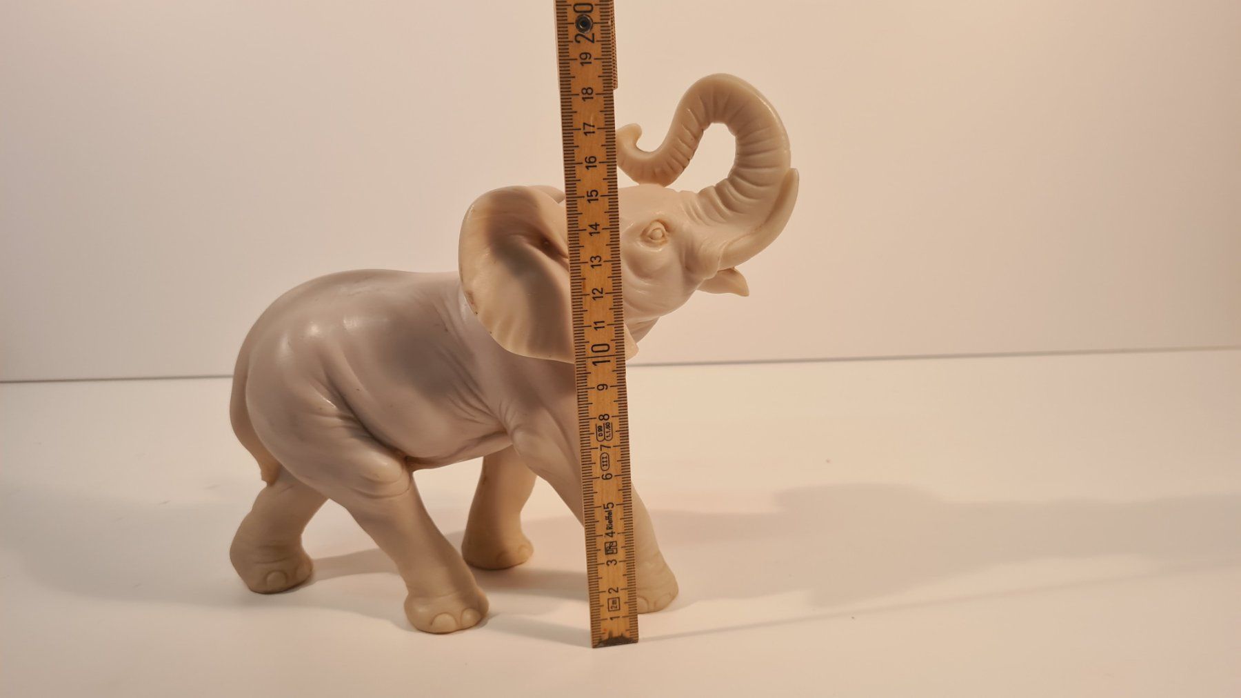 Alle Dekorationen: Elefant Deko – Gebraucht aus Lenzburg von Warenhilfe 1