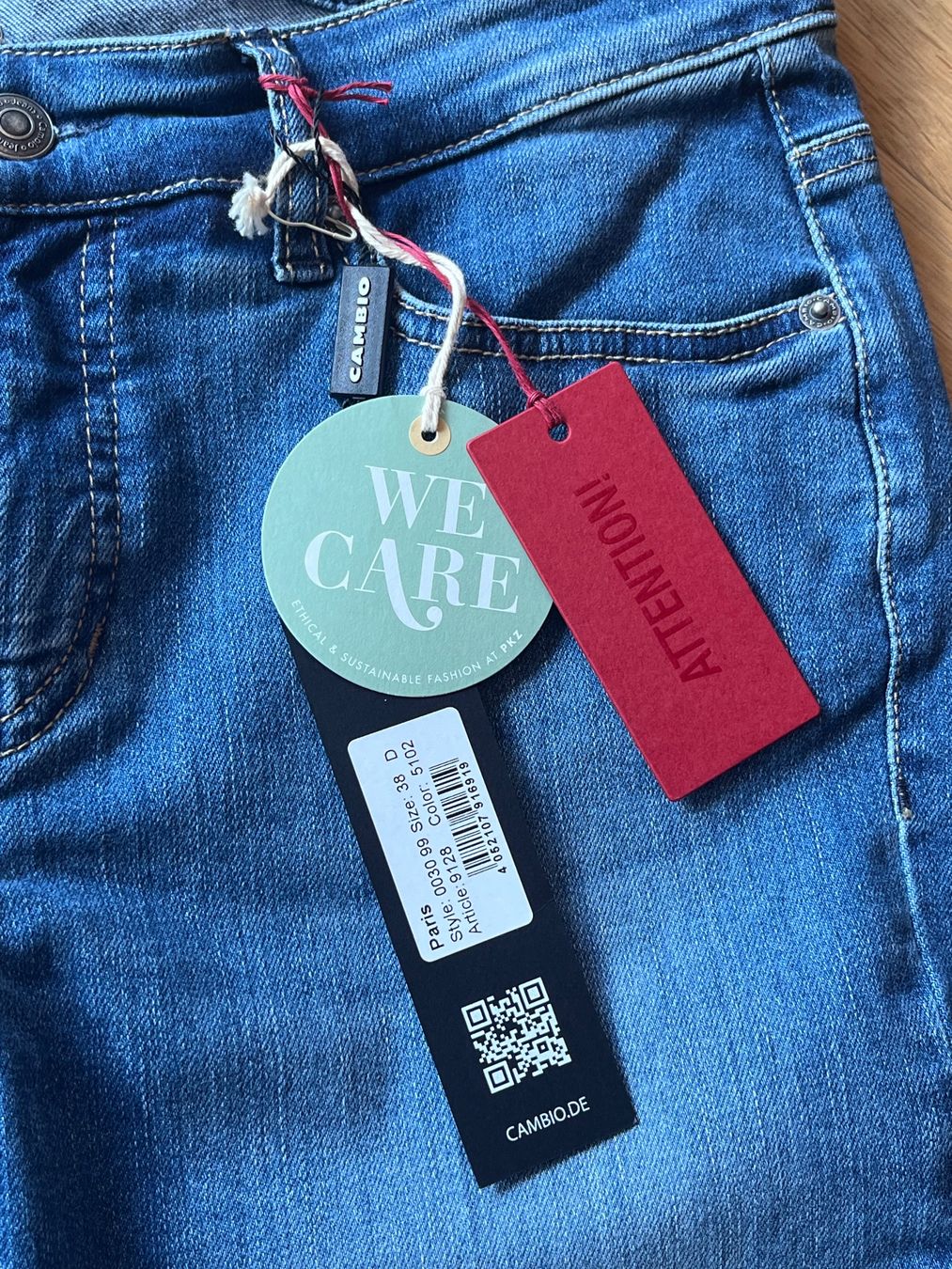 Cambio Jeans: Cambio Paris easy kick – Nuovo (secondo la descrizione) da Bern venduto da Pollensa 2