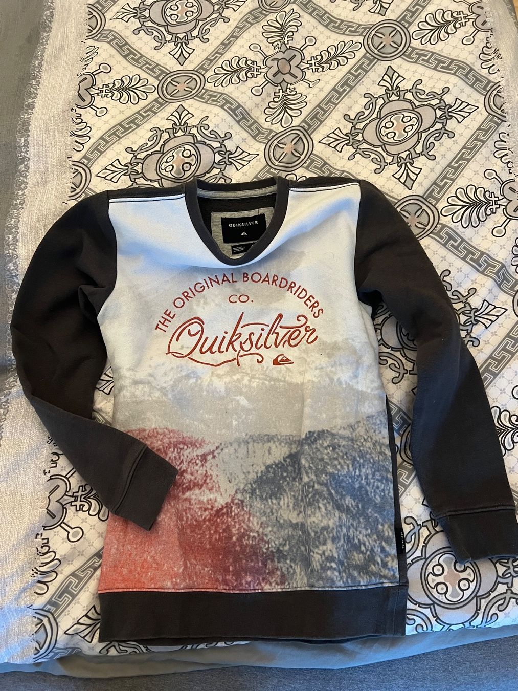 Quiksilver Maglioni & Felpe: QUICKSILVER PULLOVER GR 140 – Usato da Basel venduto da theo-g77 2