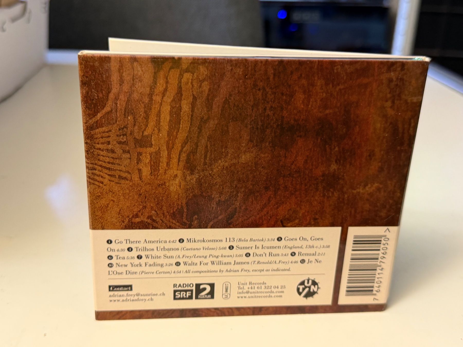 CD: Adrian Frey Trio - Microcosmos - SRA04A – Nuovo (secondo la descrizione) da Küsnacht ZH venduto da JazzRecords 1