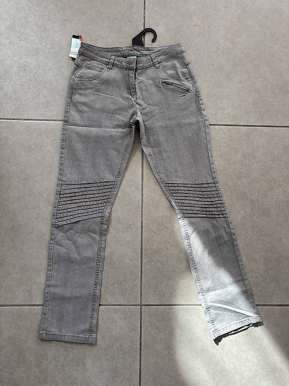 Jeans: Pantalon gris neuf T36-38 – Neu und originalverpackt aus Confignon von MVAR 2