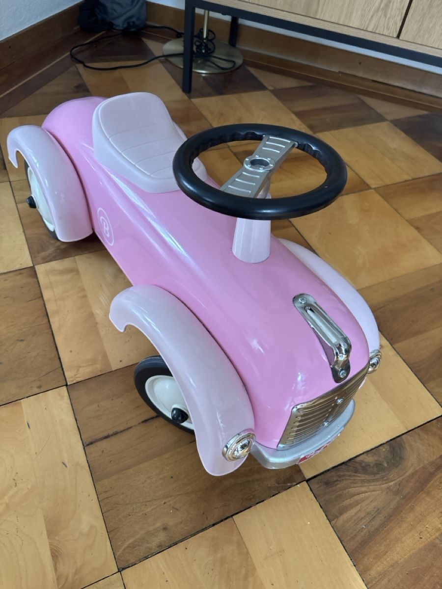 Baghera Veicoli per bambini: Pink Baghera Ride-On Car   – Usato da Zürich venduto da Rosa21